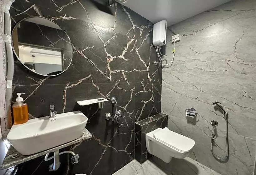 Hotelli Sky Palace