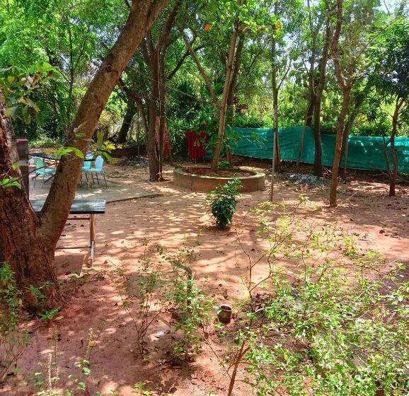 هتل Smiley Resort