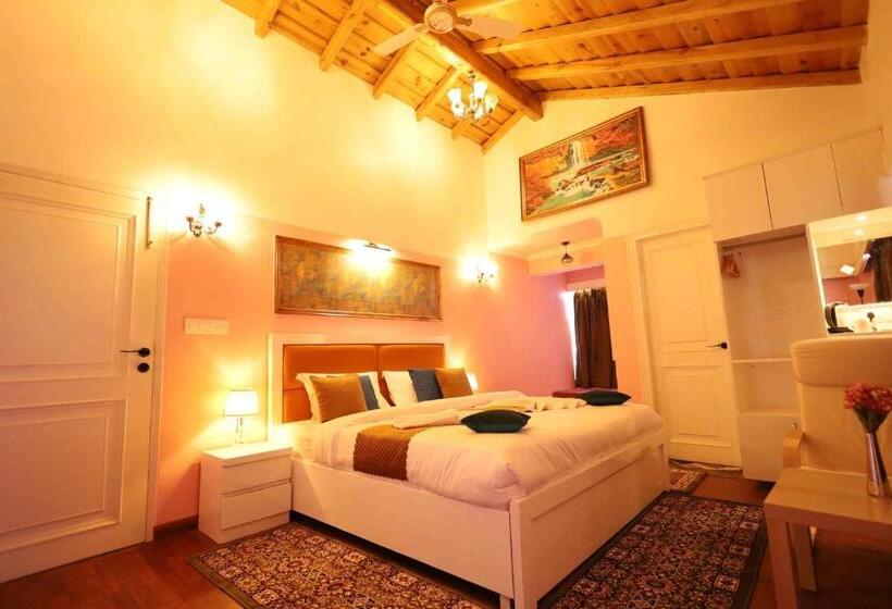 Hotelli The Crosswoods Three