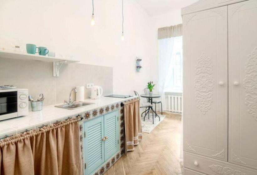 Kyiv Vogue Apartments