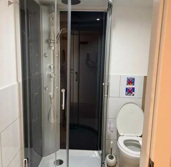 Aamiaismajoitus (B&B) Maison Les étoiles