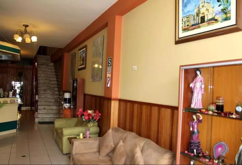 Gran Hotel Alturas