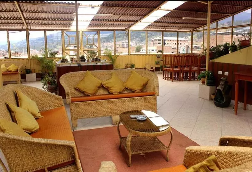 Gran Hotel Alturas