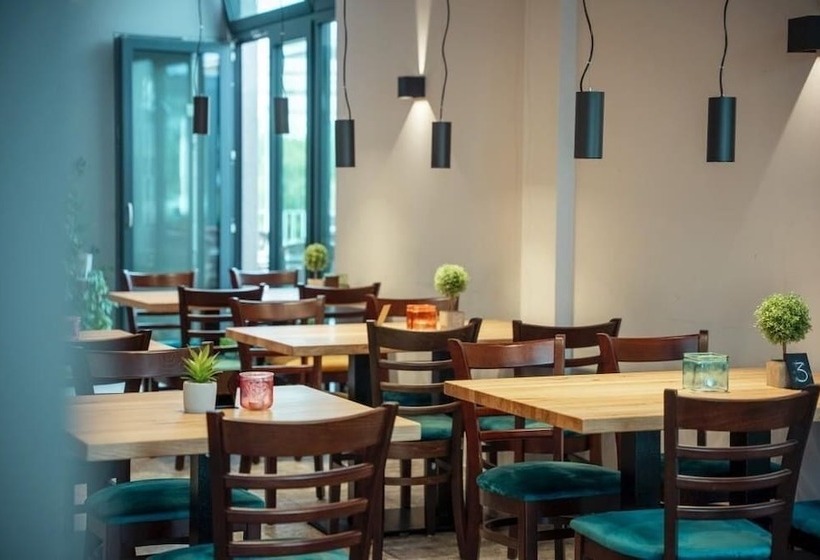 בית מלון כפרי Central Vis A Vis