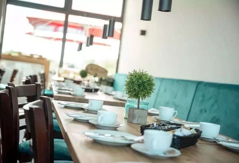 Hotelli Central Vis A Vis