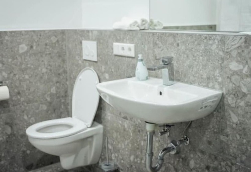 בית מלון כפרי Central Vis A Vis