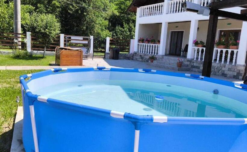 酒店 Pensiunea Agroturistica Daniel