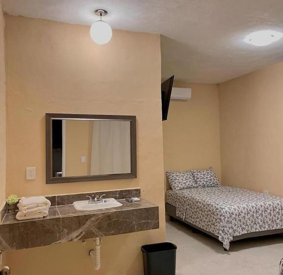 Отель Posadas Luz De Mar