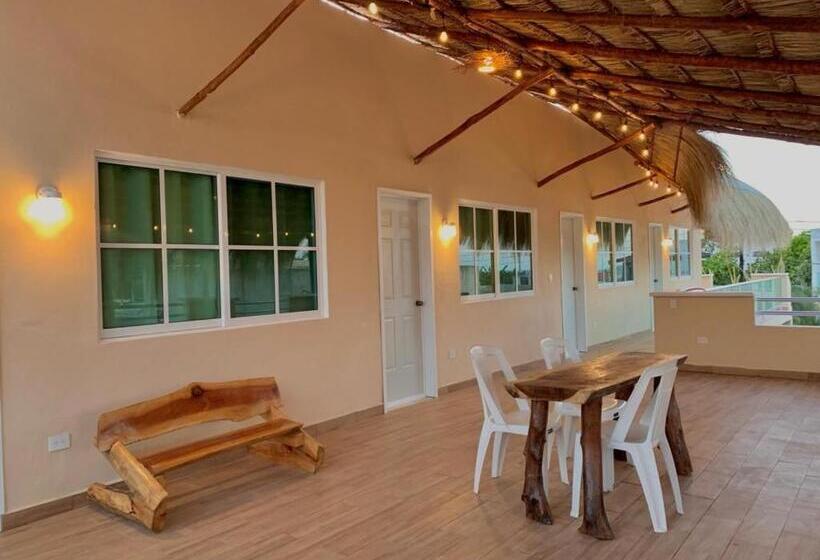 Отель Posadas Luz De Mar