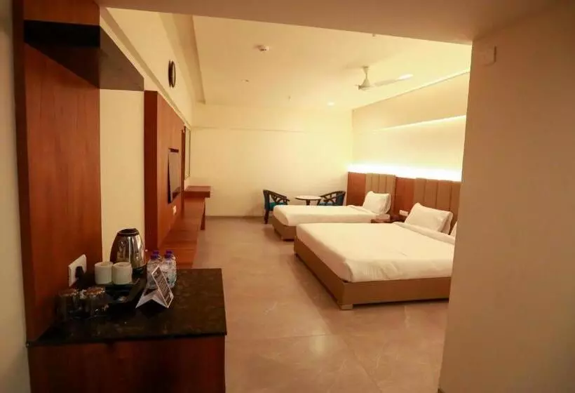 ホテル Shubham Palace