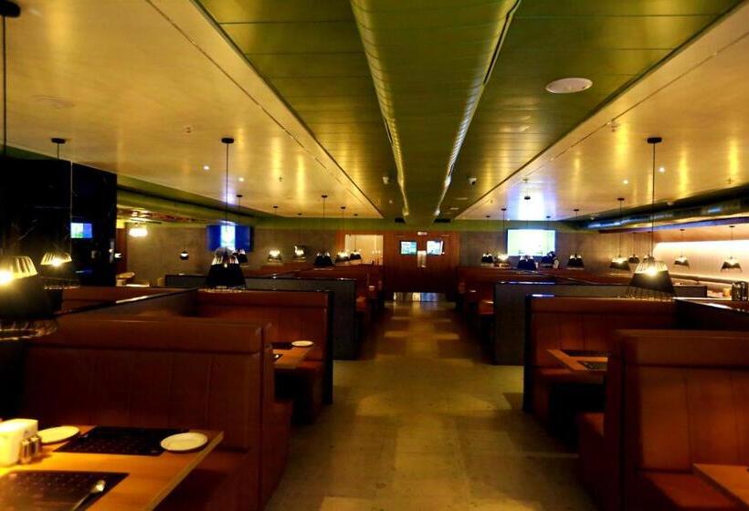 בית מלון כפרי Shubham Palace