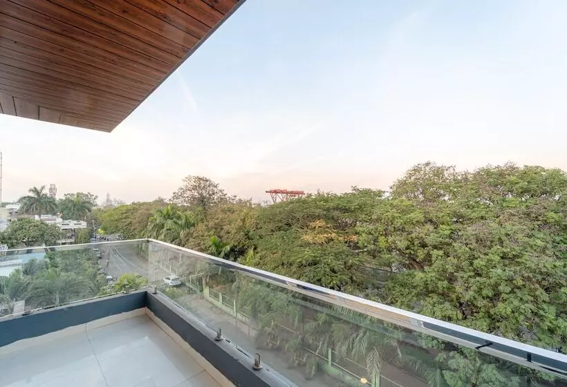 هتل Treebo Pure Earth Stay, Vijay Nagar