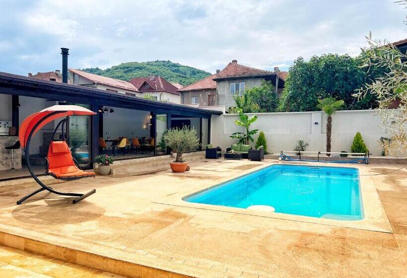 Kaleh Boutique Villa