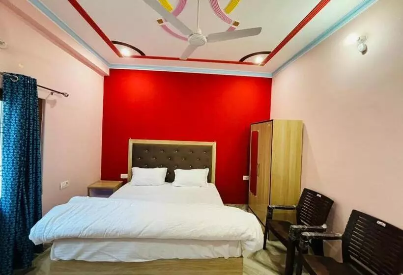 ペンション Goswami Guest House