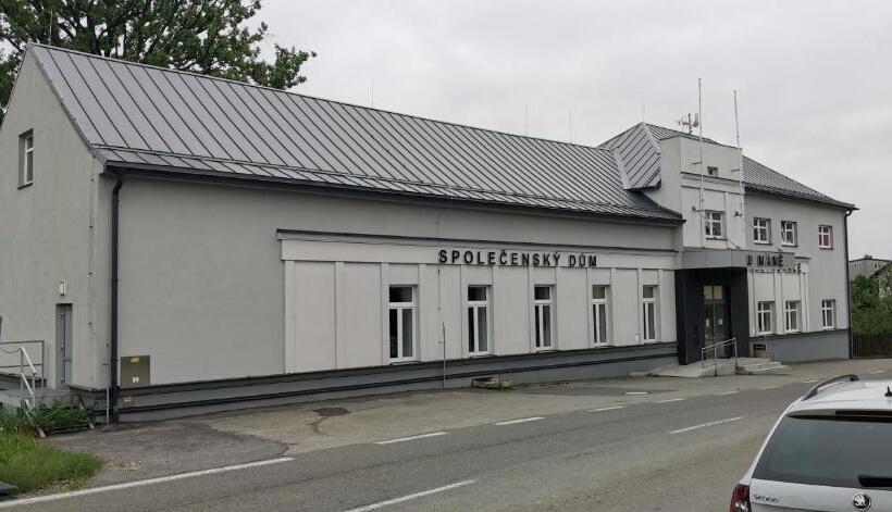 Pension Hospoda U Máně