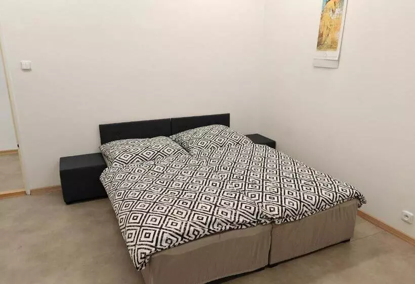 Majatalo Hospoda U Máně