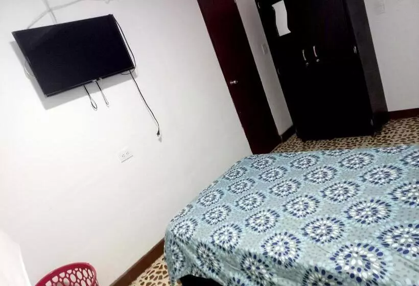 Majatalo Hostal  Ciudad Jardin