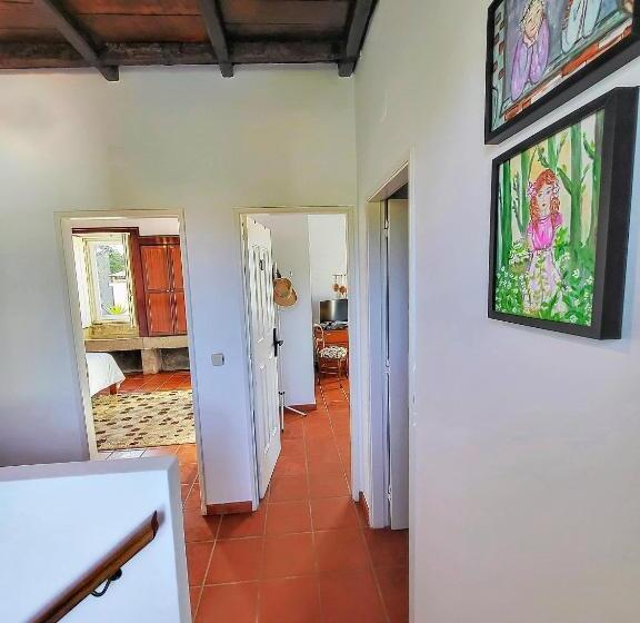 پانسیون Torre De Santiago Guest House