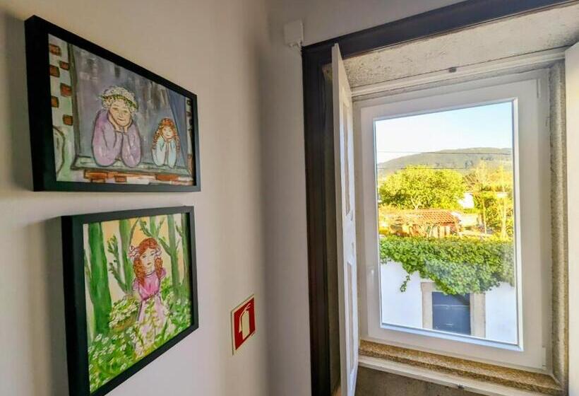 پانسیون Torre De Santiago Guest House