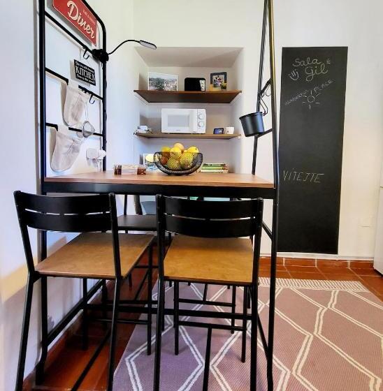 پانسیون Torre De Santiago Guest House