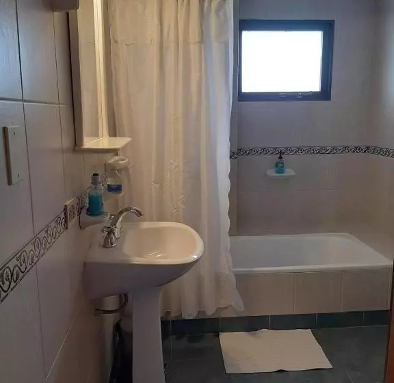 Tzion B&b