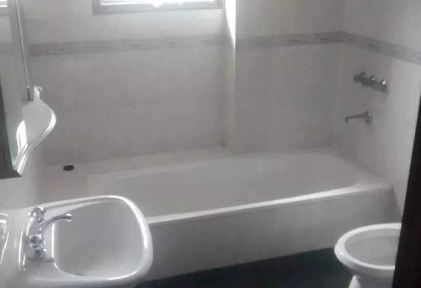 Tzion B&b