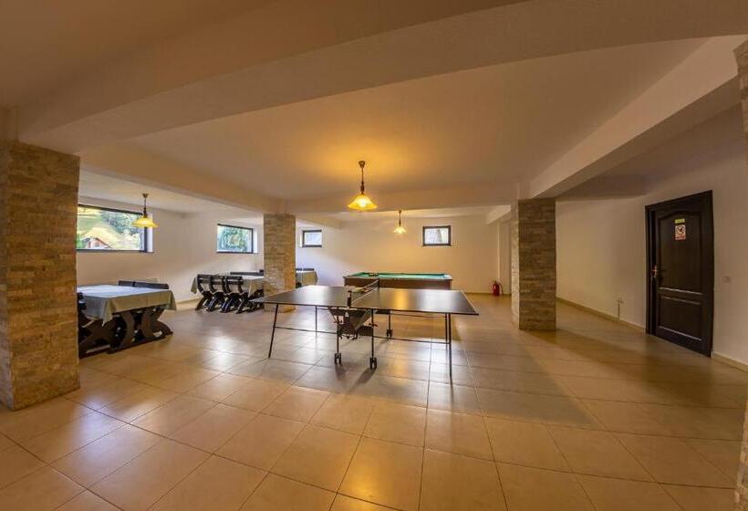 ベッドアンドブレックファースト Poiana Soarelui