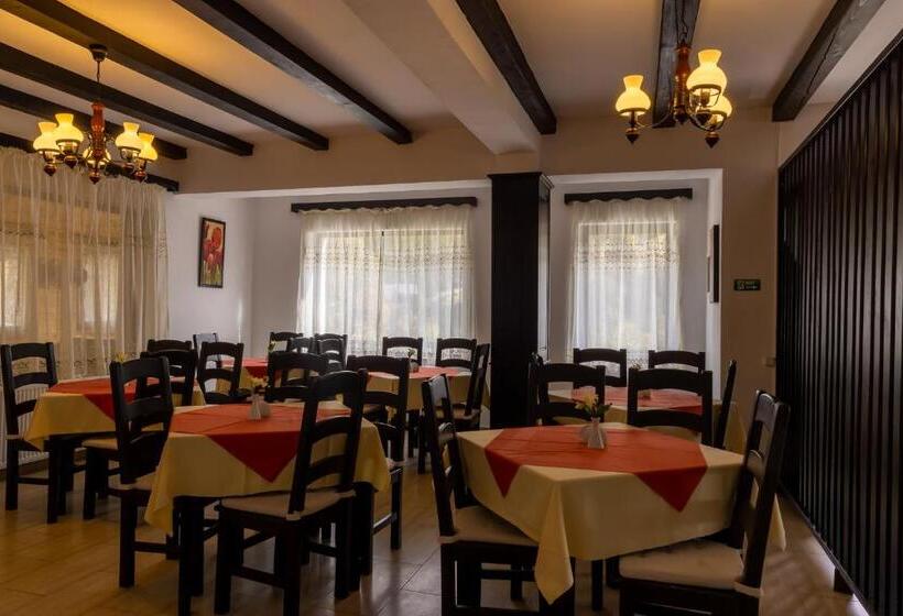 ベッドアンドブレックファースト Poiana Soarelui