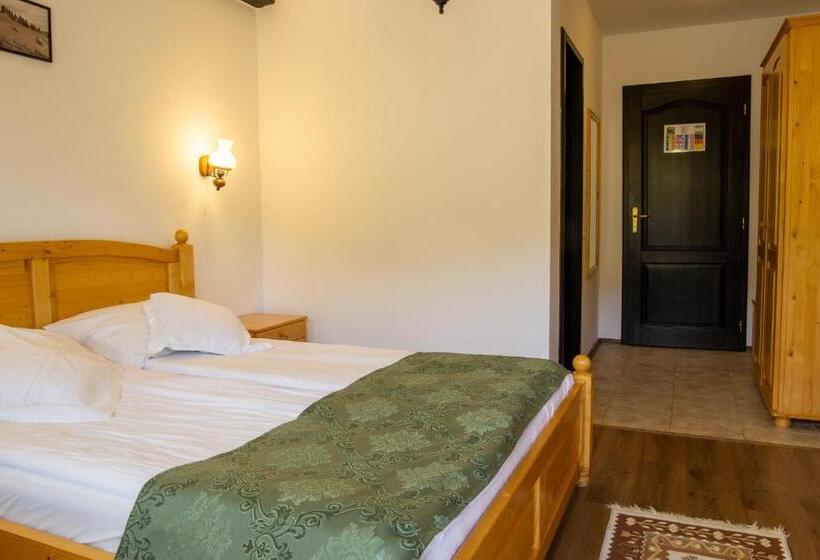 ベッドアンドブレックファースト Poiana Soarelui