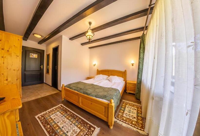 ベッドアンドブレックファースト Poiana Soarelui