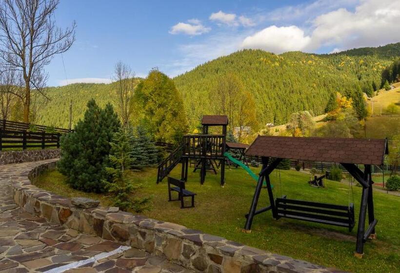 ベッドアンドブレックファースト Poiana Soarelui