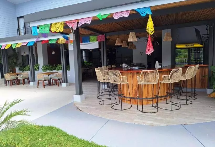 هتل Club Marino Ballena
