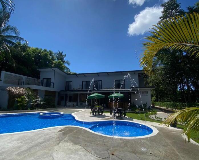 호텔 Club Marino Ballena