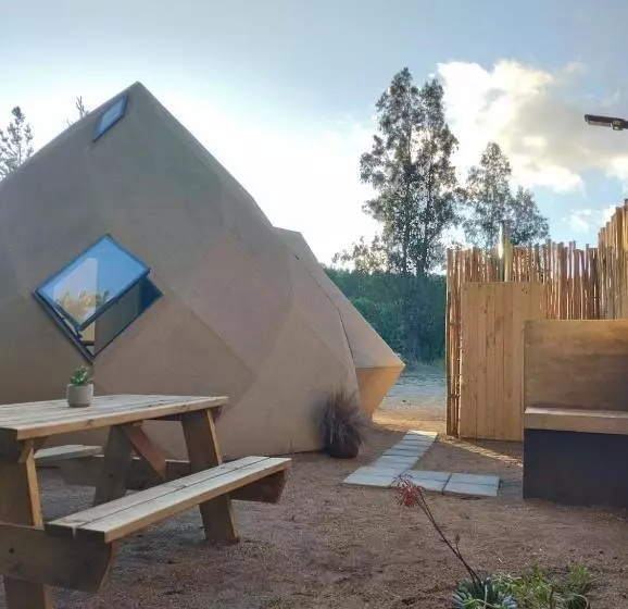 カプセルホテル Panilongo Lodge