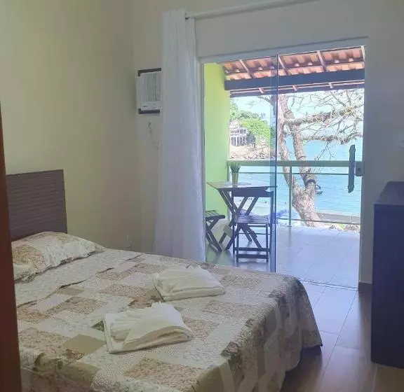 Hotelli Pousada E Restaurante J L