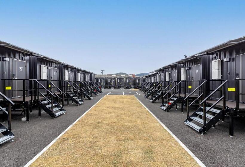 Отель R9 The Yard Karatsu