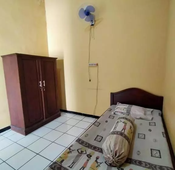 Pensió Djatis Purwo Wasito
