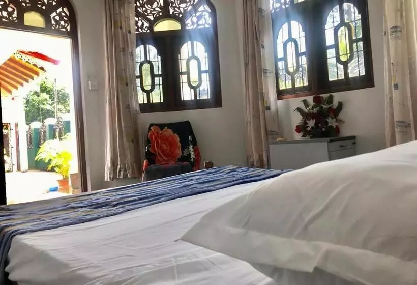 ペンション Kingz And Queenz   Negombo