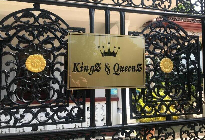Пансион Kingz And Queenz   Negombo