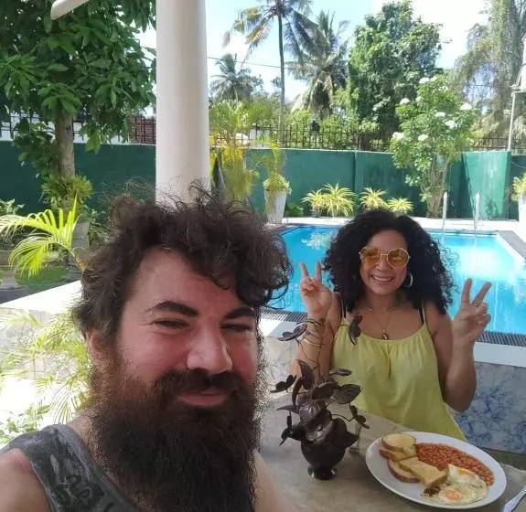 ペンション Kingz And Queenz   Negombo