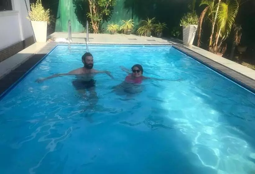 ペンション Kingz And Queenz   Negombo