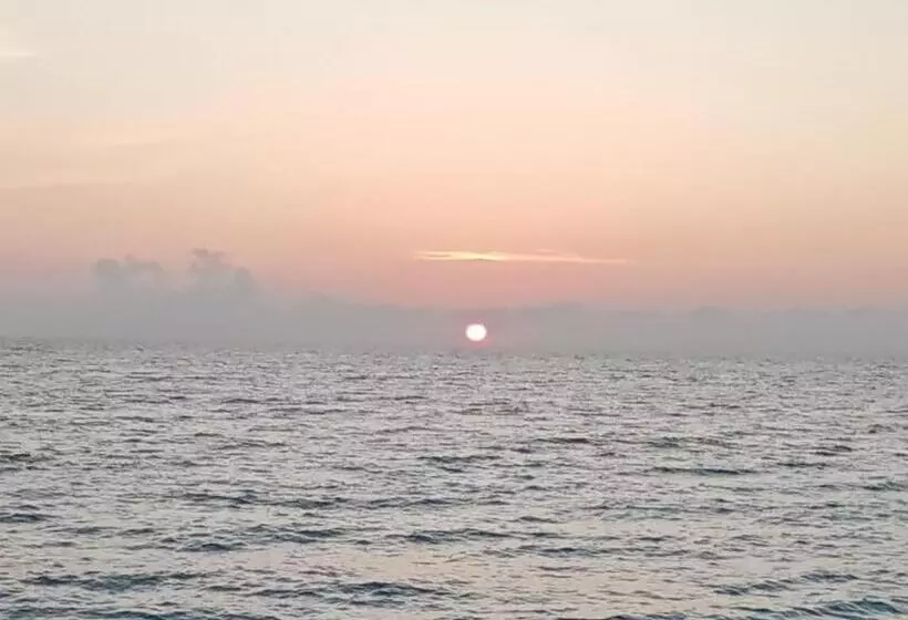 Majatalo Or Mandira Guest House