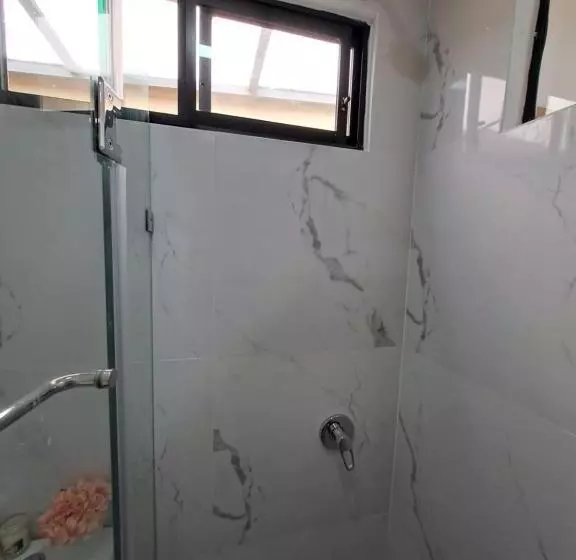 ペンション Ultra Mini Suite Privada Con Baño