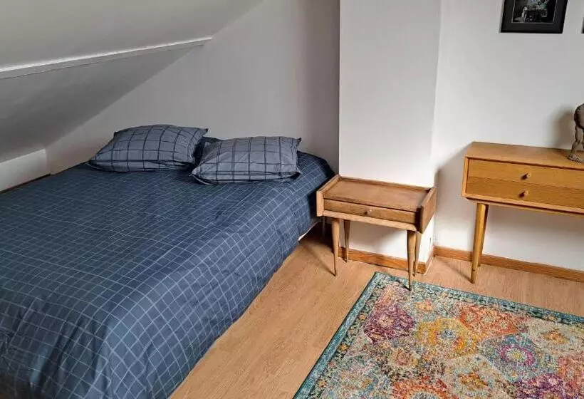 ベッドアンドブレックファースト Cosy Room