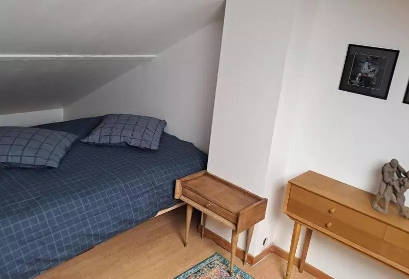 ベッドアンドブレックファースト Cosy Room