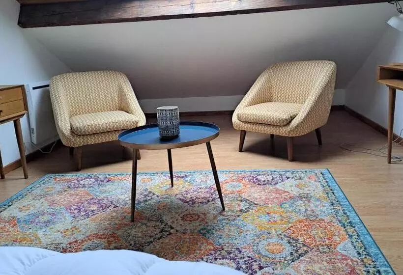 ベッドアンドブレックファースト Cosy Room