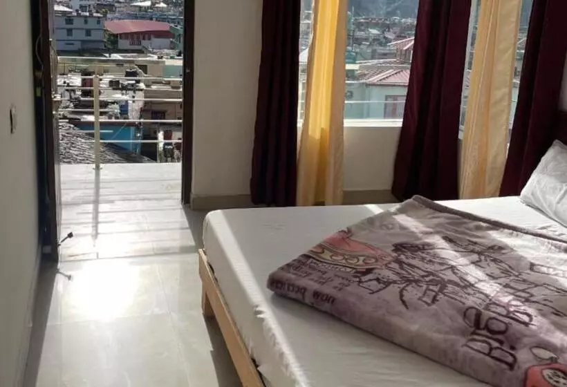 Aamiaismajoitus (B&B) Village Inn By Stayapart