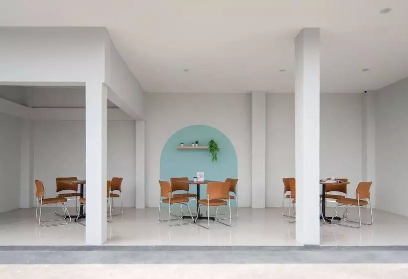 Hotelli Cove Veranda