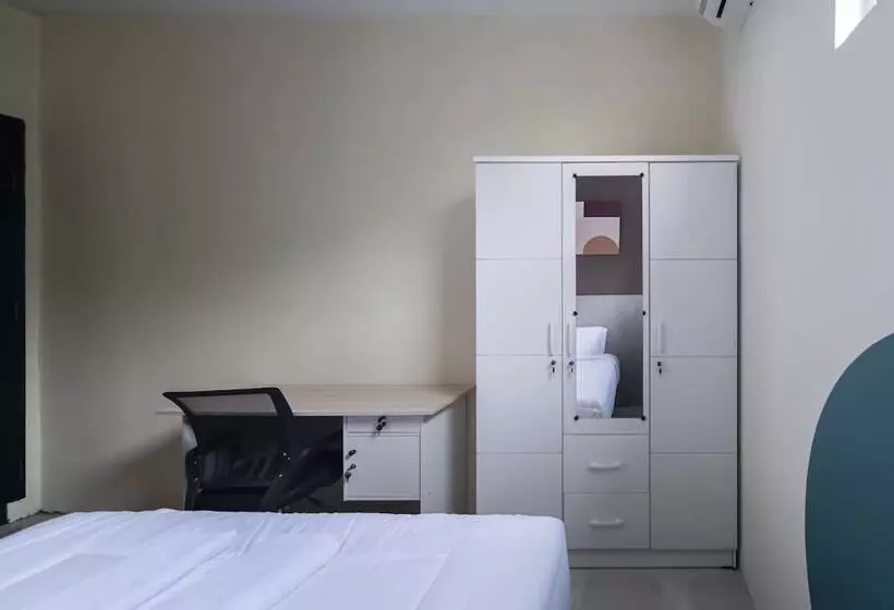 Hotelli Cove Veranda