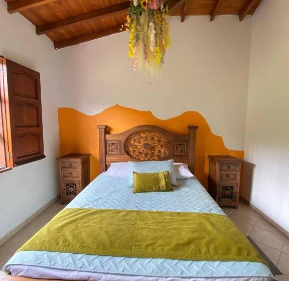 Pension (Hôtel basse catégorie) El Fauno Hostel Campestre